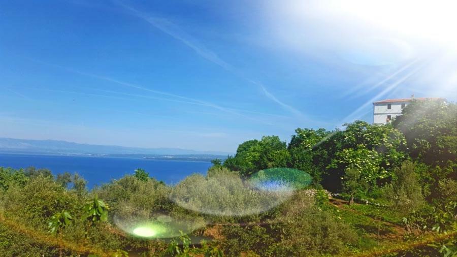 Crveni Apartman Cres Buitenkant foto